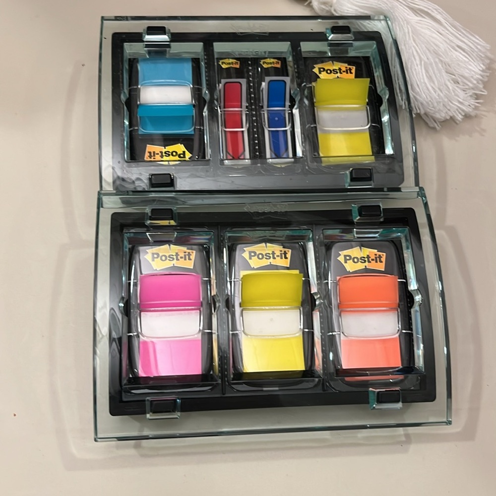 Colorful Page Markers Set - Picture 5 of 7
